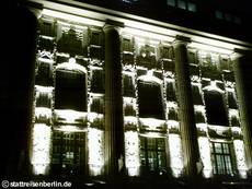 Der Admiralspalast bei Nacht