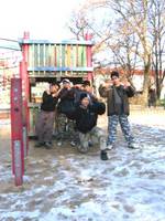 Posierende Kids im Reuterquartier 